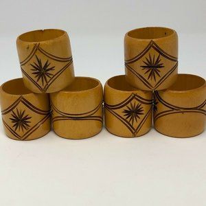 Wood ring napkin holders Retro appeal starburst